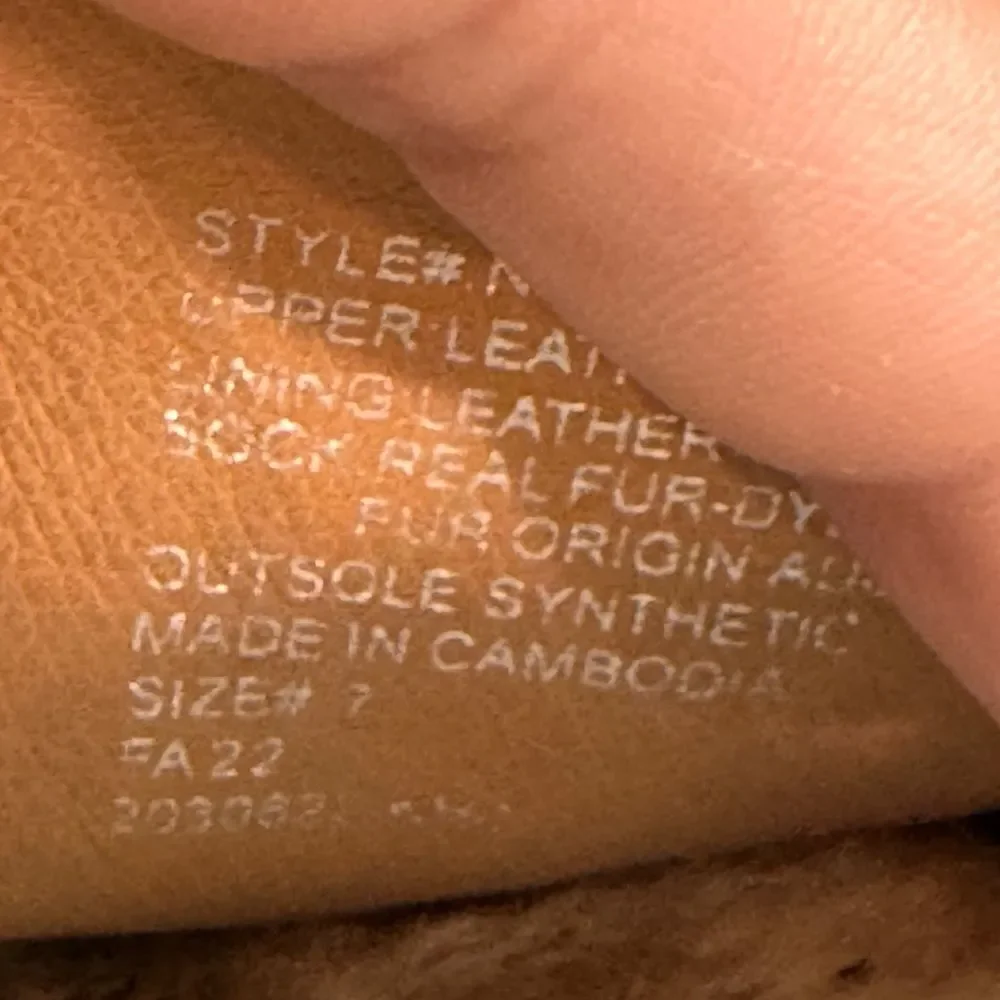 Madewell Sherpa lined slip‎ on size 7